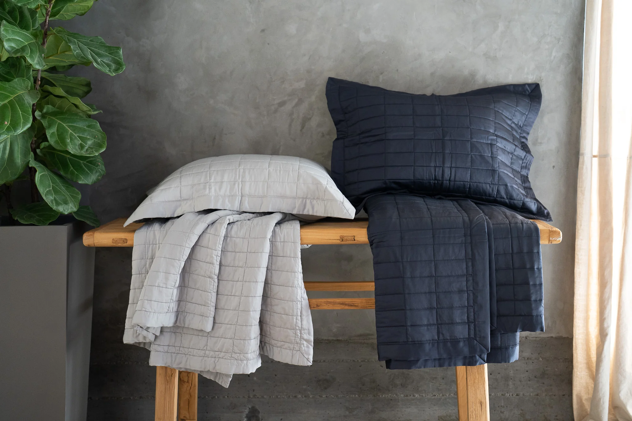 Bamboo Lightweight Luxury Quilt Set - Image 9