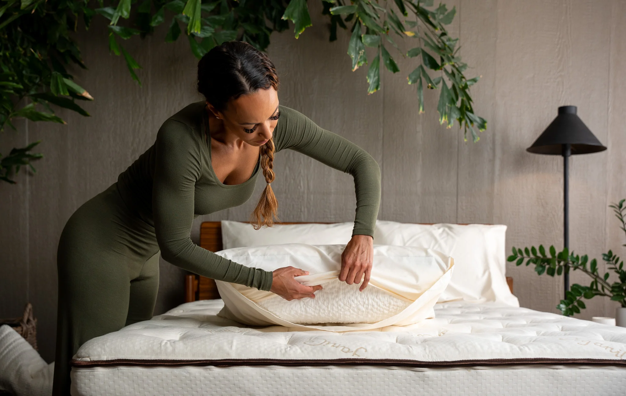 Cooling Cotton Pillow Protectors - Image 4