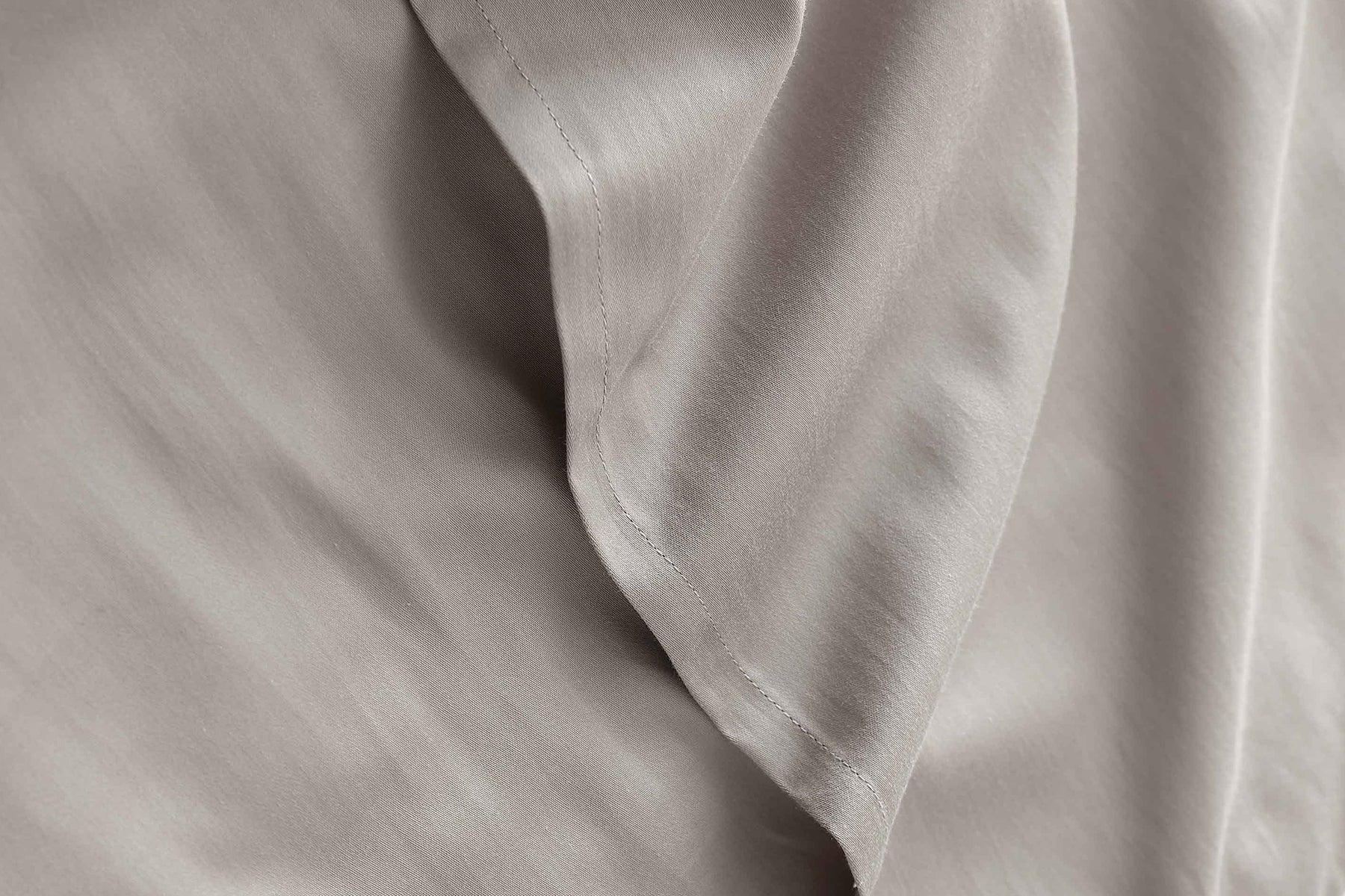 Daydreamer Weighted Lap Blanket - Image 15