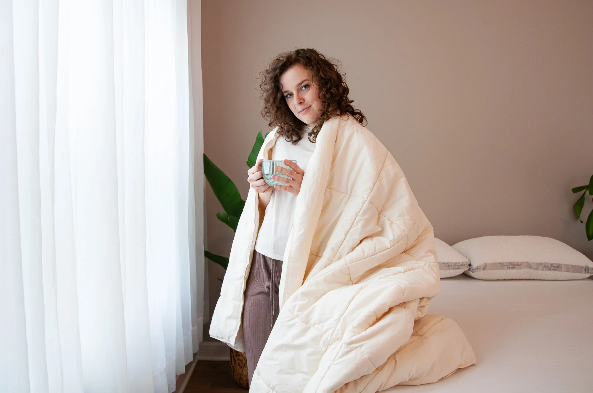 Nest Bedding Washable Wool Comforter - Image 4