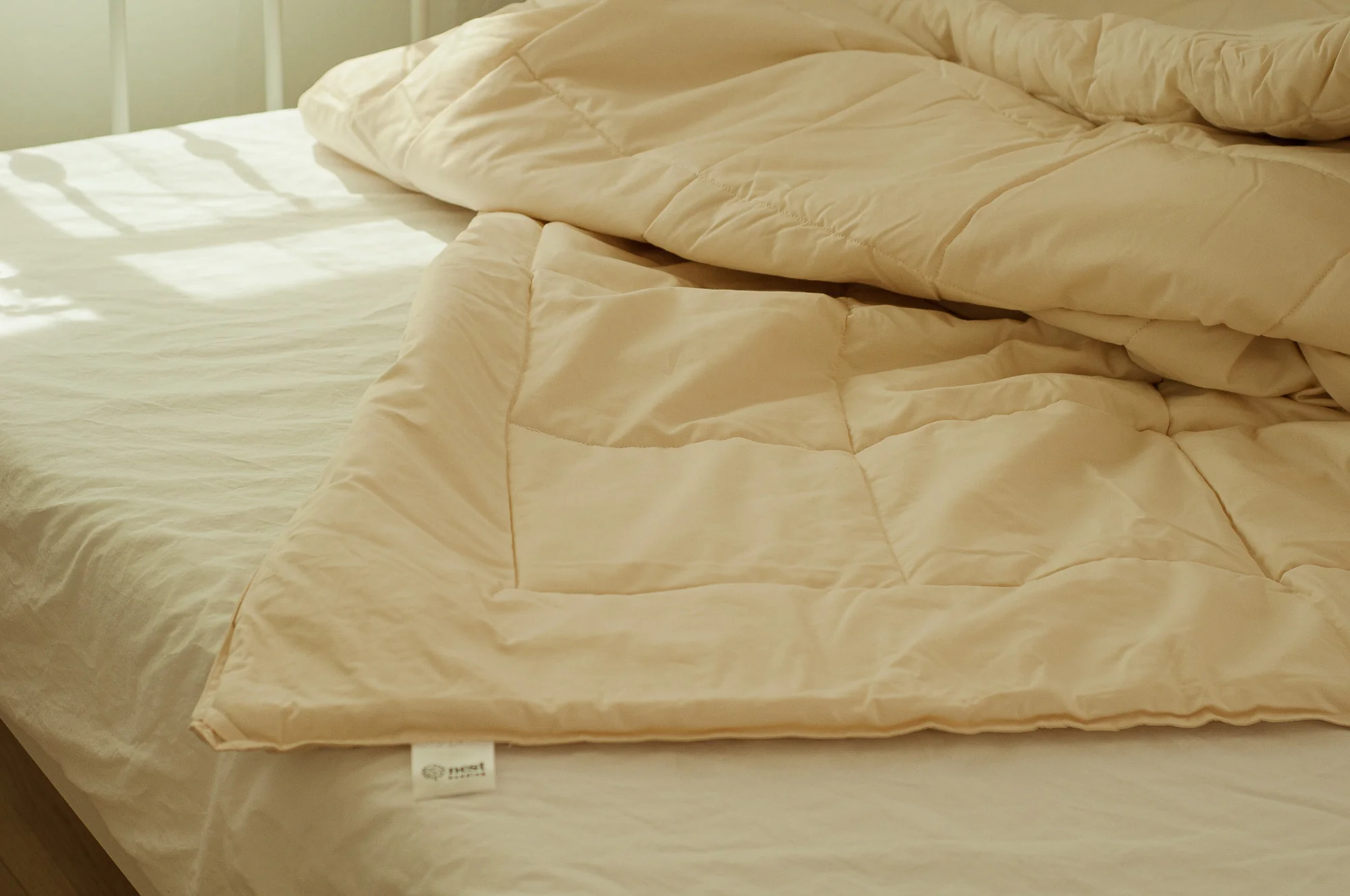 Nest Bedding Washable Wool Comforter - Image 8