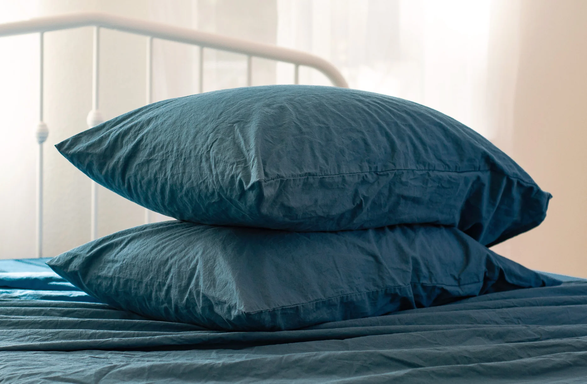 Crinkle Percale Organic Cotton Pillowcase Set - Image 10