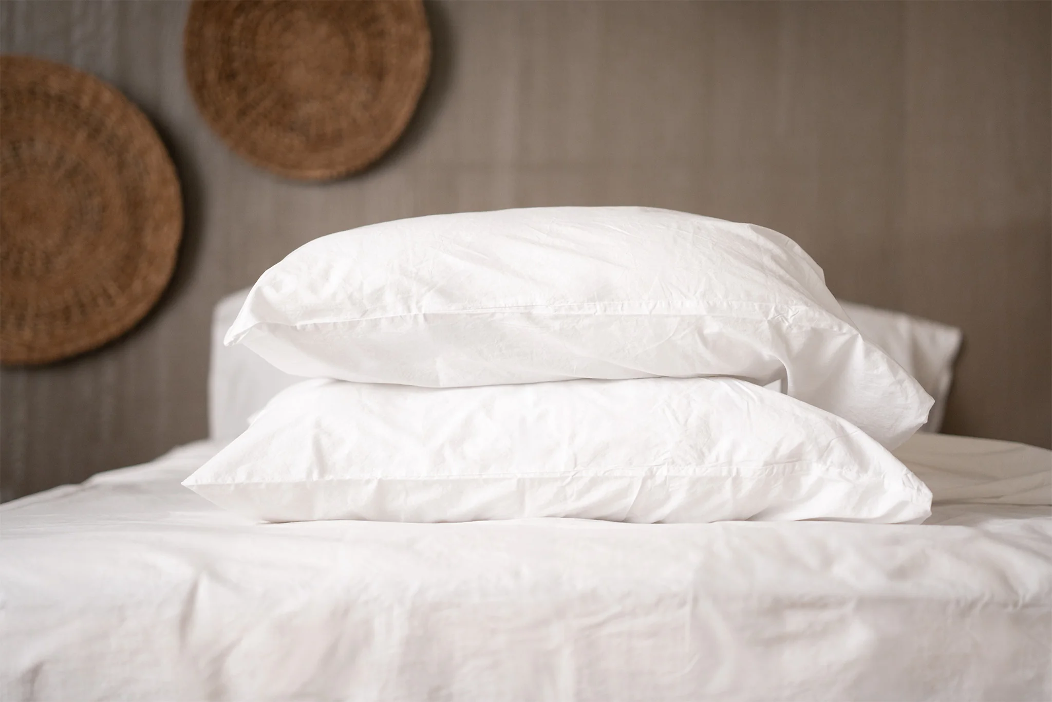 Crinkle Percale Organic Cotton Pillowcase Set - Image 6