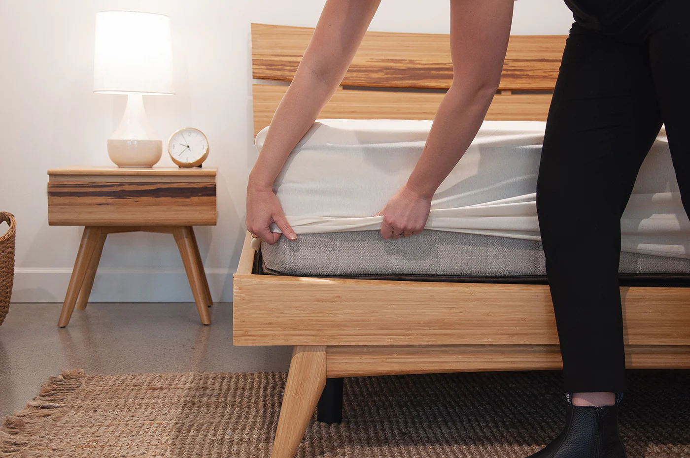 15" Organic Cotton Waterproof Mattress Protector - Image 4