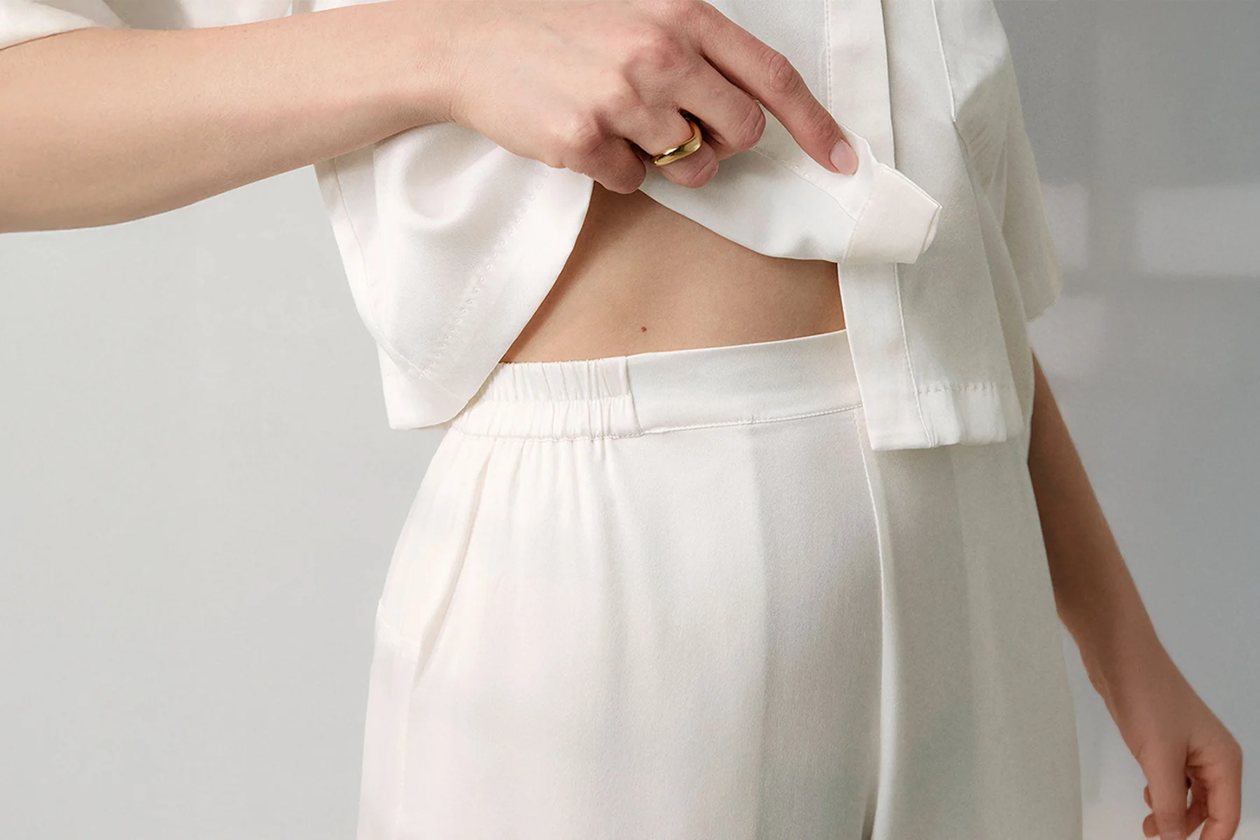 Washable Silk High Rise Pant Set - Image 4