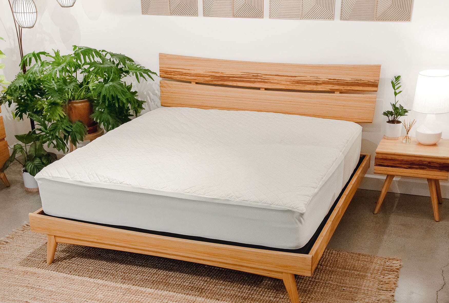18" Wool and Cotton Mattress Protector - Image 2